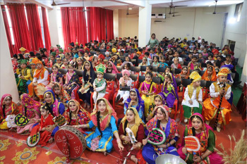             



    <p></p><p><strong><em>Dr. Mahadev Bansal, a distinguished alumnus of our school, has reached exceptional heights in the field of medicine. His journey from our school halls to the prestigious corridors of AIIMS Delhi, where he now holds the coveted title of DM in Infectious Diseases, is a remarkable testament to his unwavering dedication and passion for healing.</em></strong></p>

    <p><strong><em>Dr. Bansal's pursuit of a medical career began during his school days, where he exhibited exceptional academic excellence and a compassionate nature. Today, he stands as a symbol of medical expertise, having successfully completed his DM in Infectious Diseases. His relentless commitment to advancing the field of medicine and making a difference in the lives of patients has been inspirational.</em></strong></p>



